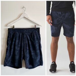 LULULEMON Pace Breaker Lined Shorts Men’s Large Blue Smokescreen Camo L